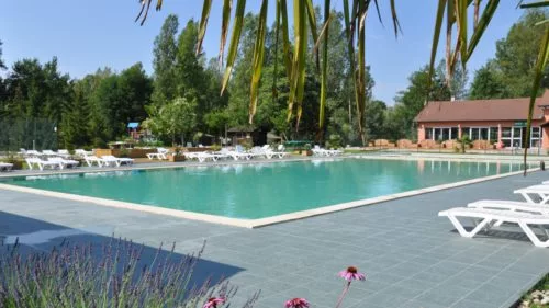 Campingplatz Les 3 Lacs du Soleil - Trept, Rhône-Alpes, Frankreich