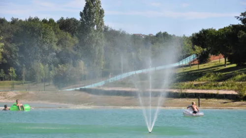 Campingplatz Les 3 Lacs du Soleil - Trept, Rhône-Alpes, Frankreich